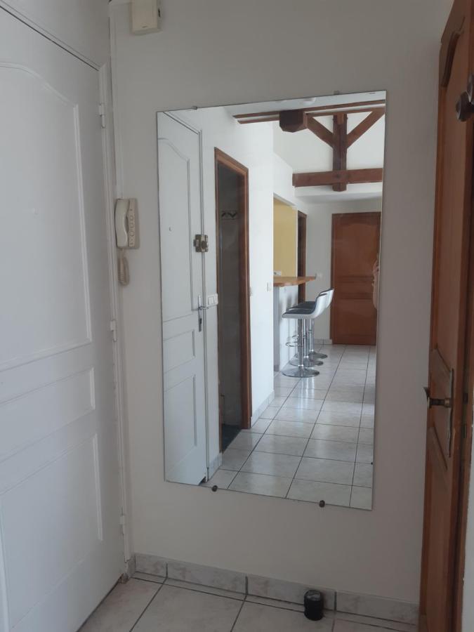 72M² Proche Centre Historique De Troyes Apartamento Exterior foto